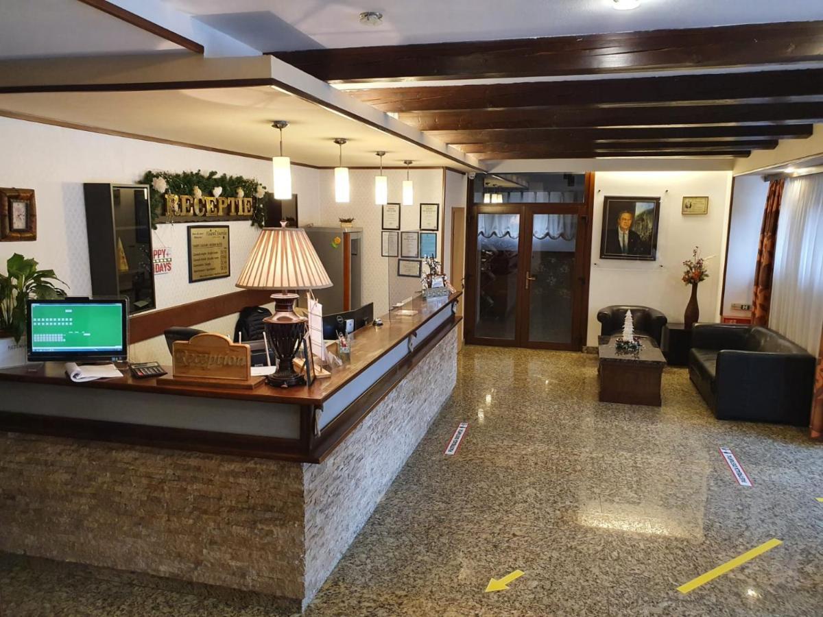 Pensiunea Floarea Soarelui Braşov Dış mekan fotoğraf
